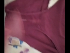 Corrida en bragas de mi mujer 148